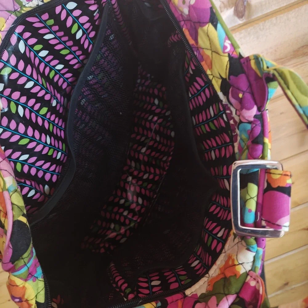 Vera Bradley Va Va Bloom Diaper Baby Bag Lined with Changing Pad Laptop Bag ZA4